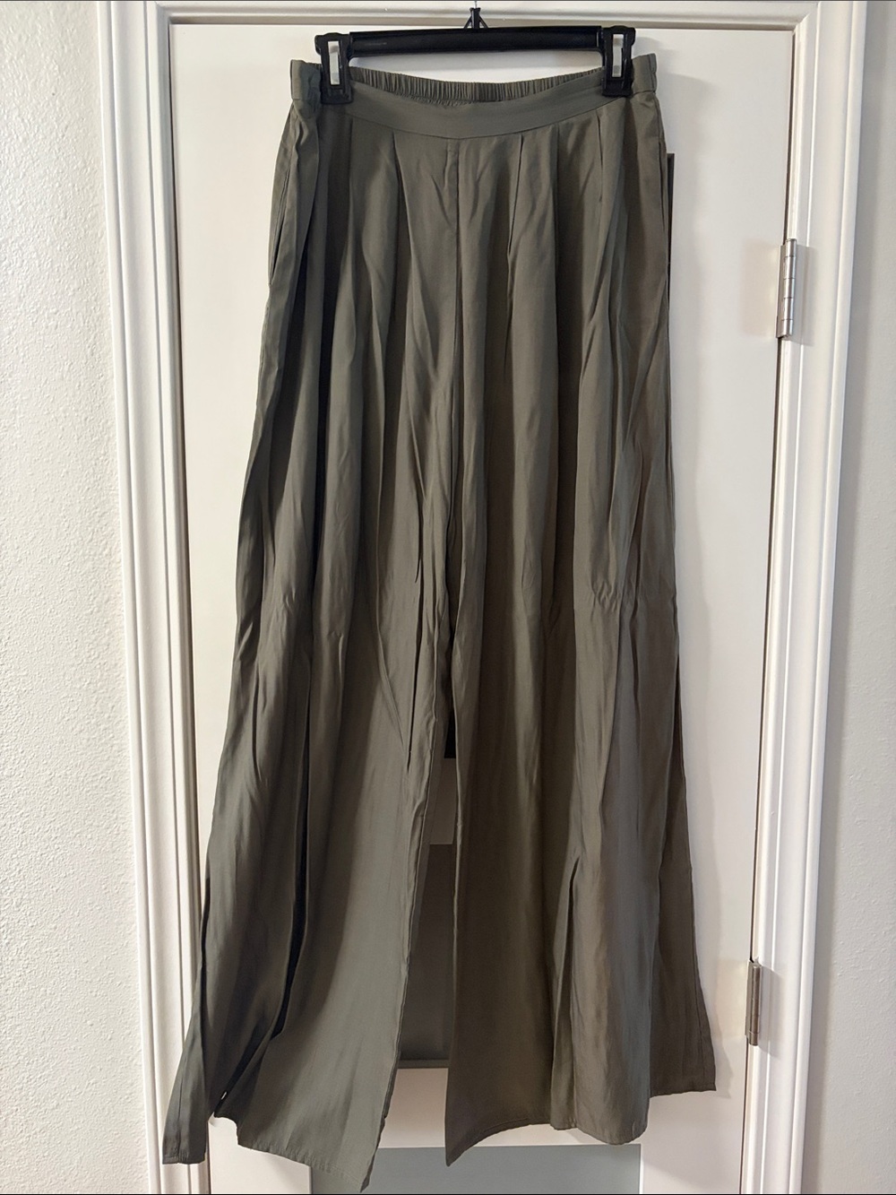 Olive Green Women's Wide Leg Pants